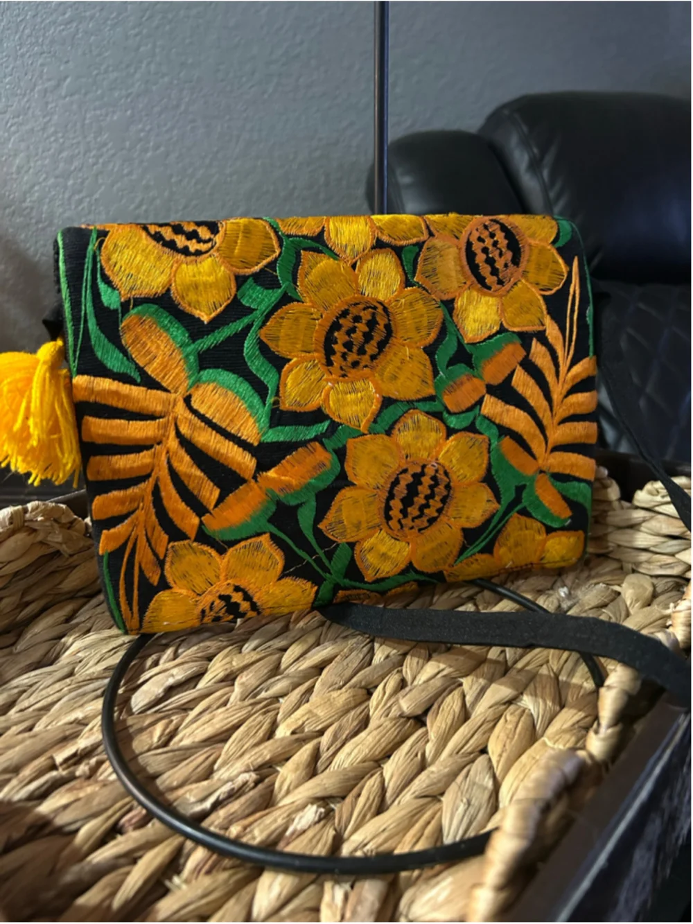 Women's Unbranded Sunflower Embroidered Clutch Bag, One Size, Black and Yellow